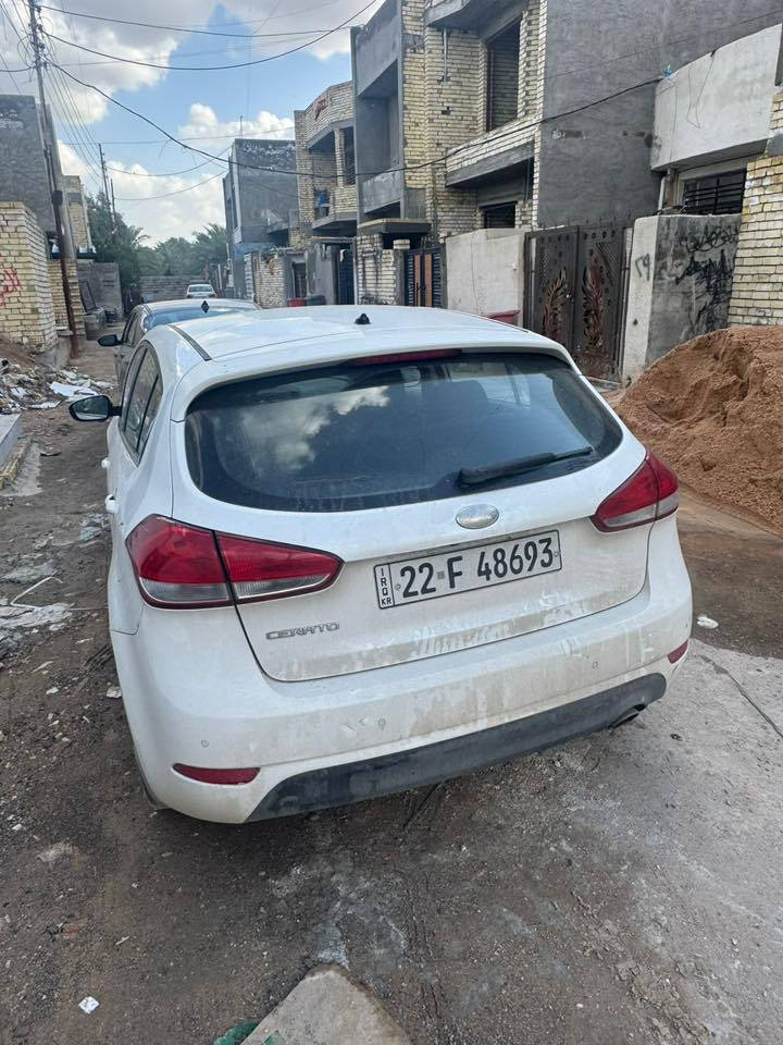 سيراتو هاج باك خليجي
موصفات السياره فول السياره ونظيفه بدون حادث فقط رصعات موضحه بلسونار السياره كلش نظيفه ومناقصها شي وخير من الله سنويه جديده رقم شمالي تريد تحويل تريد وكاله السعر 116

وبيها مجال مكانها بغداد الدوره
***********
