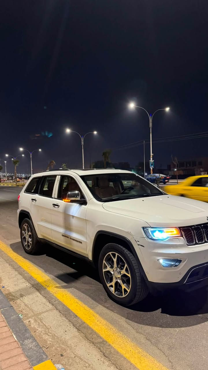 جيب لمتد بلاص  3 شاشات 2019  خليجي
مكفوله كفاله عامه والسونار بالمنشور
رقم بغداد  بأسمي شخصيآ تحويل مباشر
ماشيه76ميل  شرط الفحص والجهاز والسونار
فول مواصفات ١/١  شاشات3
رادار جانبي
داخل بيجي
حجم المحرك: 3600
فور ويل 4/4 ماوس
دبل سلايت بانوراما
تشغيل عن بعد
شفتات ستيرن
جنطه كهربائي شفط
دبل كزوز خلفي
حساسات اماميه + خلفية
بصمه تشغيل بصمه ابواب
دمامي خلفي بلصندوك
قطعتين تبريد ثلج
كشن خزن ميموري 3 وضعيات
مقاعد جلد اصليه (تدفئة+تبريد)
كشن خلفية تدفئه /الاماميه تدفئة تبريد
سيدي بلجكمجه  مع ريموتن تحكم بلشاشه
مري  شفط
مري قلاب ويه ال R
يدات ستيل اصل
الداخل صاج ملكي
نظام_خرائط(نظام ملاحة)_Navigatio
استيرن كهرباء +  تدفئة
مري جانبي_تدفئة مرايا_جانبية_حساسة_للضباب_تعمل
تلقائياً + اشارة بالمري
لايت عدسة زينون يصعد وينزل ويه الستيرن
زراكات لايت
بصمات 2
وياها
جنطه طوارئ اصليه شركه
العنوان:المثنى-السماوة ومتواجد في بغداد غدا الى يومين
***********
