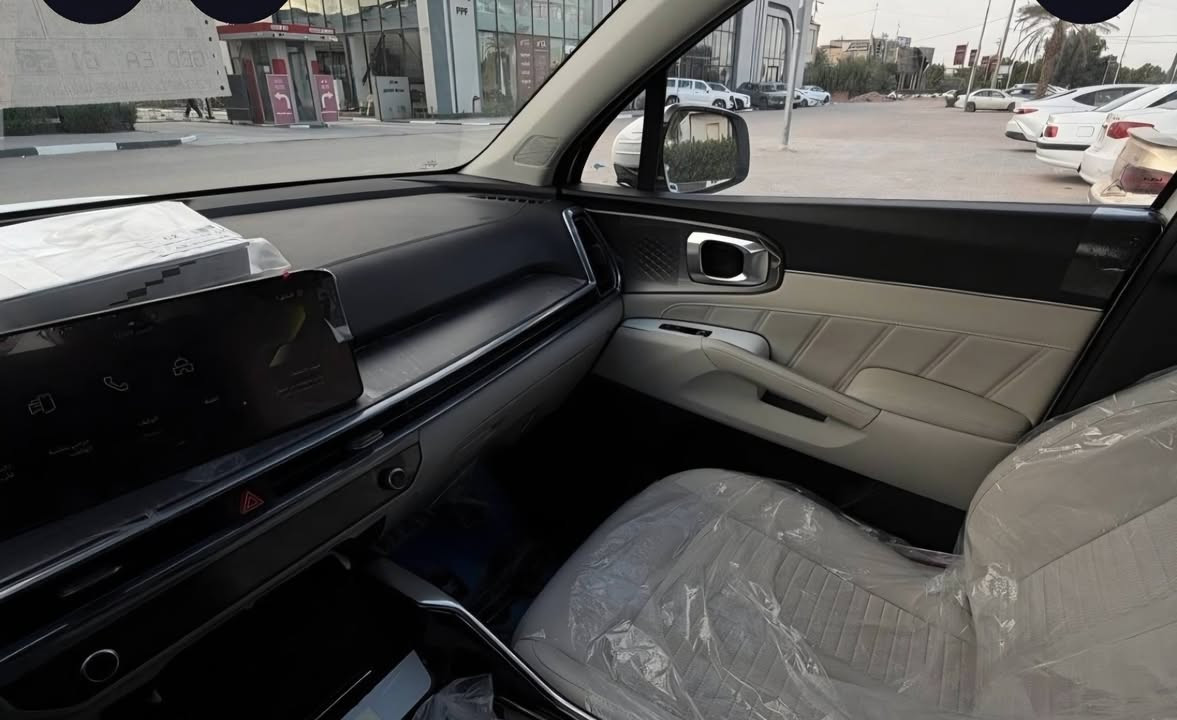 سورنتو 2025.ضمان نم  6 سلندر. رقم اربيل ماشيه 17الف.*********** واتس اب.  السعر 310   باقي المواصفات بلصور
