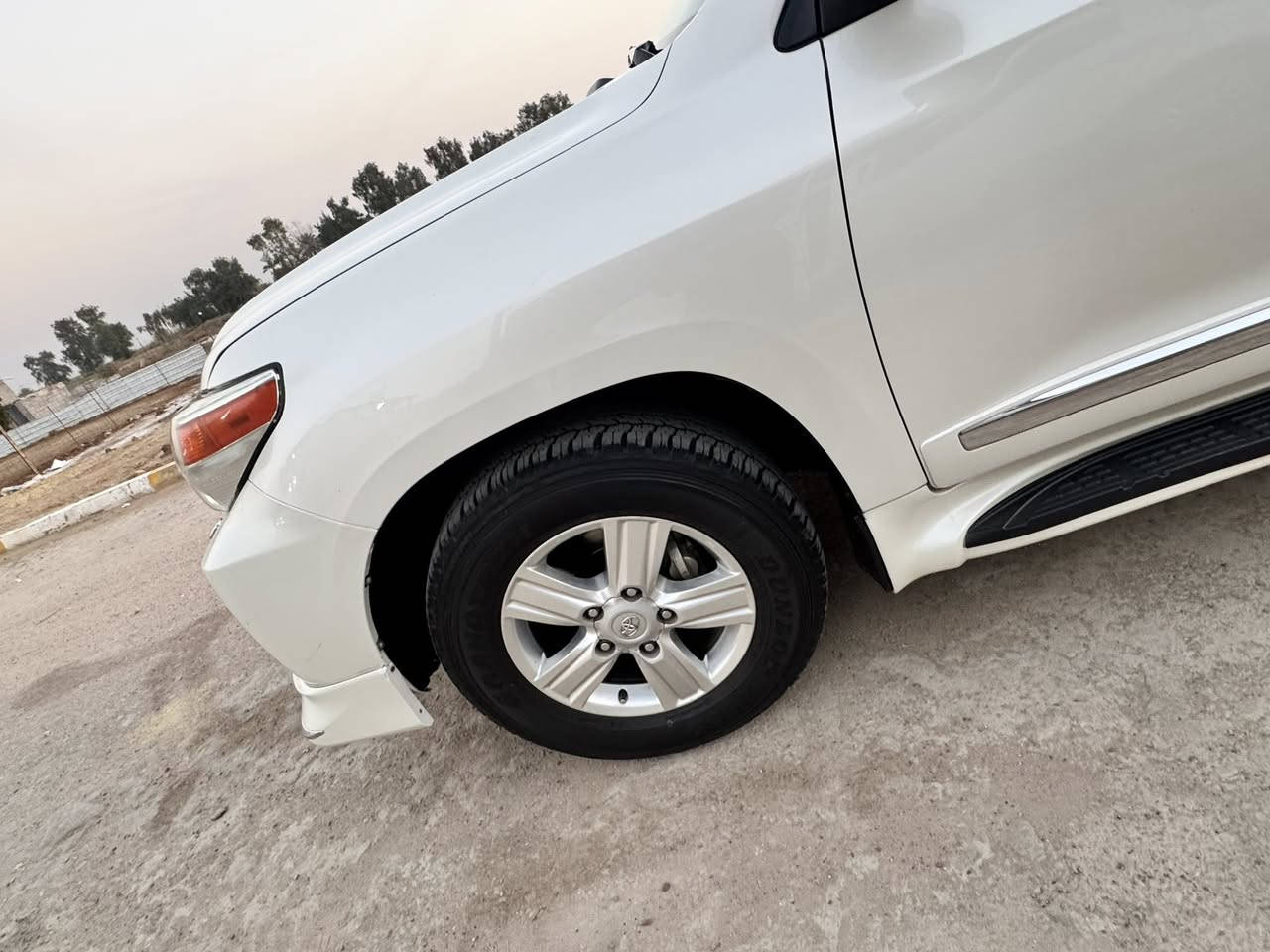 الاندكروز بريم أربيل مديل 2014 فول مواصفات ماشيه 181 سونار موجود بيه  سنويه ورقام جديد 
 مكان سياره ميسان ***********سعر 410
