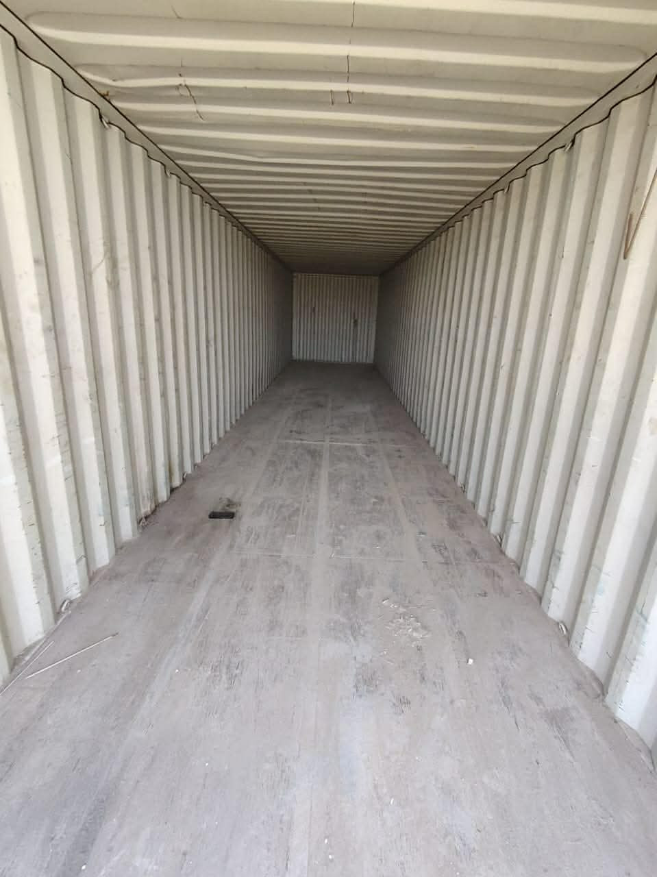 حاويه 12م نظيفه مثل ما موضح بالصور مكاني كربلاء طويريج
***********
