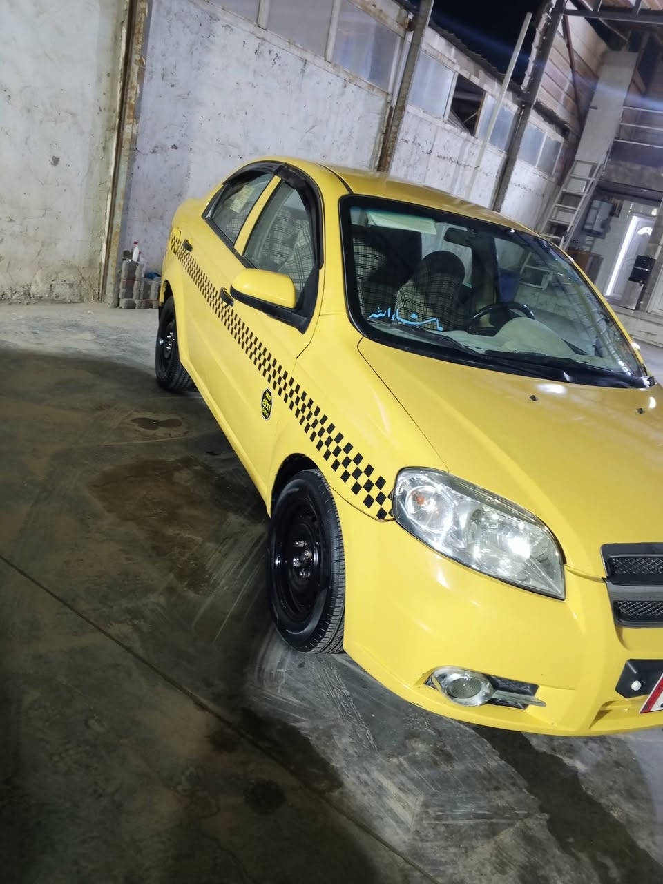 السلام عليكم 
افيو 2011 للبيع 
رقم نجف انكليزي 
سنويته 2027
مصفره هيئه وغرامات
كير ومكينه وحداديه مكفولات 
كهىبائياتها كله شغاله 
السياره جاهزه 
سعره 45 وبيه مجال
للأستفسار ***********
