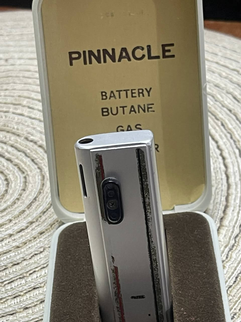 Pinnacle / اليابانية بلعلبة الاصلية
نضام ماكنيت كهربائي تشتغل على باتري صغير نضيفة 
انتاج ثمانينات ومضمومنة من تهريب الغاز 
للاستفسار خاص 
***********
