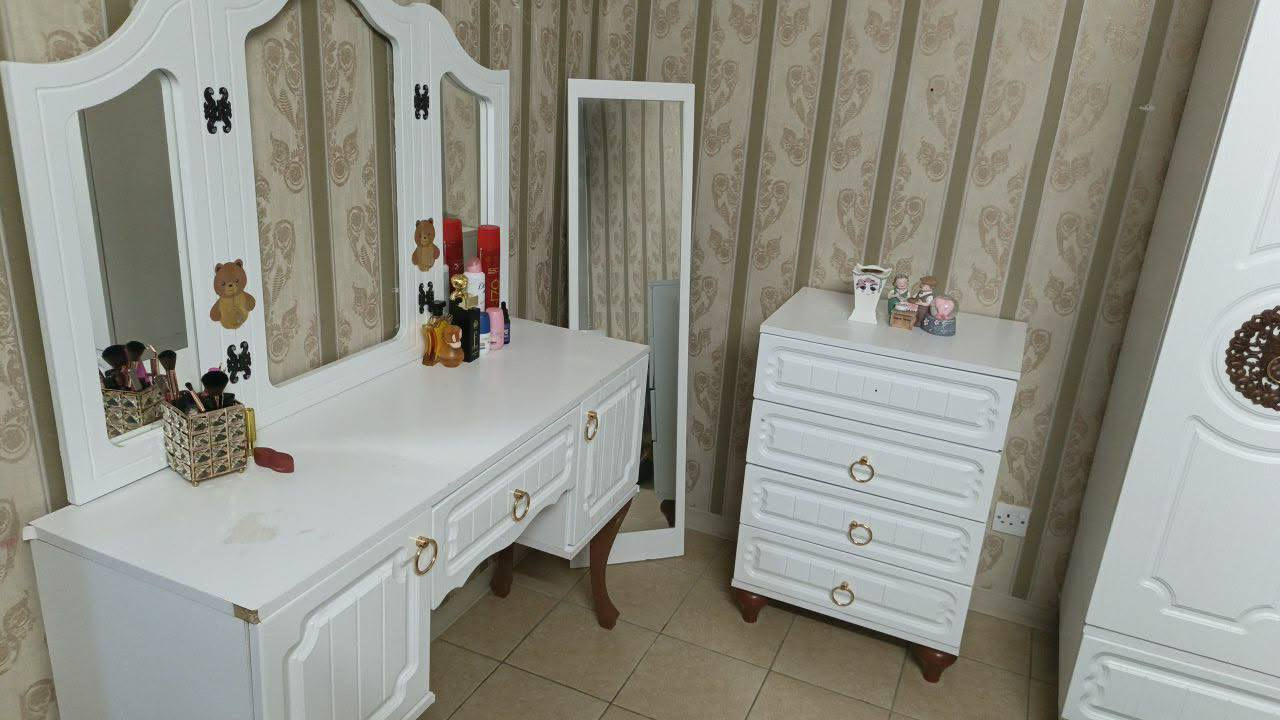 غرفه كانتري للبيع 
سعرها ٤٠٠
مكانها بسمايه
مستعجلين ع بيعتها


**إذا كنت صاحب هذا الإعلان وتريد حذفه لأي سبب، رجاءا أرسل رسالة إلى الدعم الفني**