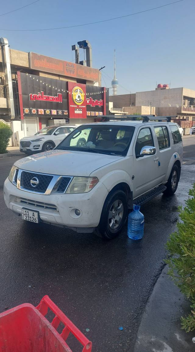 نيسان بافندر خليجي 2008 ب 100 ورقة
فور ويل 3 قطع تبريد دشبول ارمادا بدون حادث 
183000  كير ومحرك مكفول 
*********** 
بغداد حي القادسية مكاني بغداد, العراق
