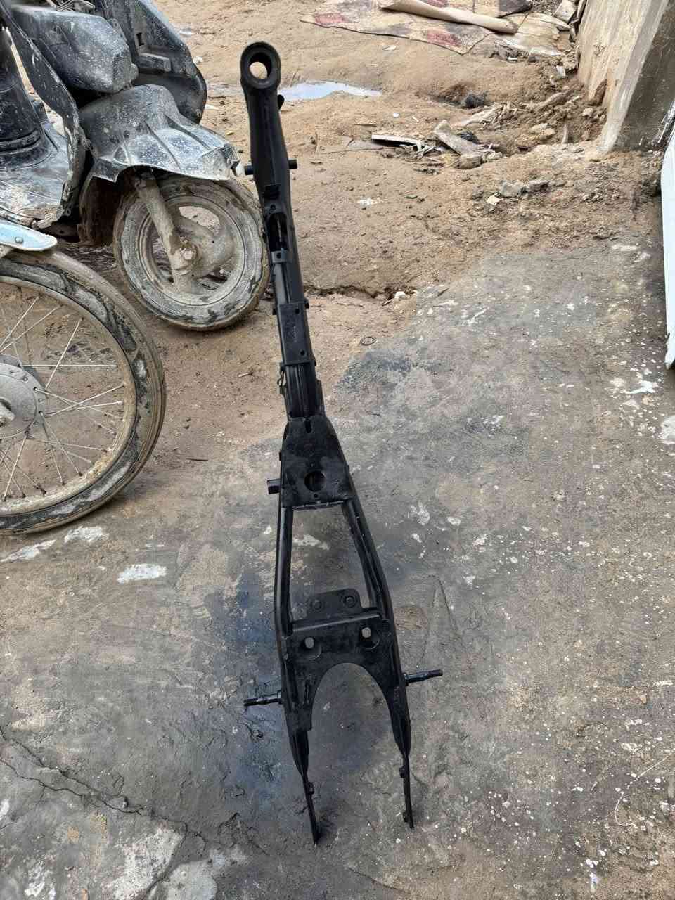 سلام وعليكم شاصي كلك كلك بدون اوراقه مكفول لا لحيم ولا عواج كبل شد مكاني نجف حي النداء ب٣٠قفل قفل بدون عمله شراي بي خير ويدلل ***********
