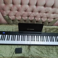 بيانو قابل للطي BX_20للبيع نظافه 100بلميه  المواصفات ٨٨مفتاح LED حساس ...