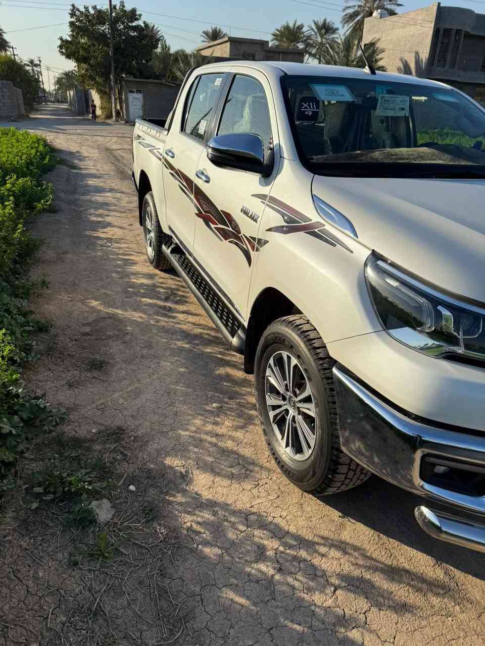 سلام عليكم للبيع هايلوكس فور ويل 
موديل 2022 سعودي. 
مكفوله ماعده شخوط قليله
فووول مواصفات 
ماشيه 72 الف
سياره جديده بمعنه كلمه 
مكان السياره بغداد  
السعر 325
  0751 272 4778‬
‭   0771 367 2684‬مصطفى
