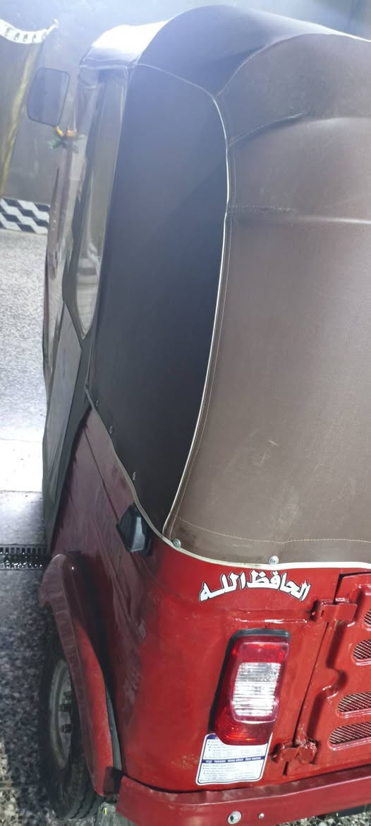 سلام عليكم تكتك للبيع موديل 17 شهر 2 اوراق المصطفى السعر3400 بغداد جسر ديالى***********
