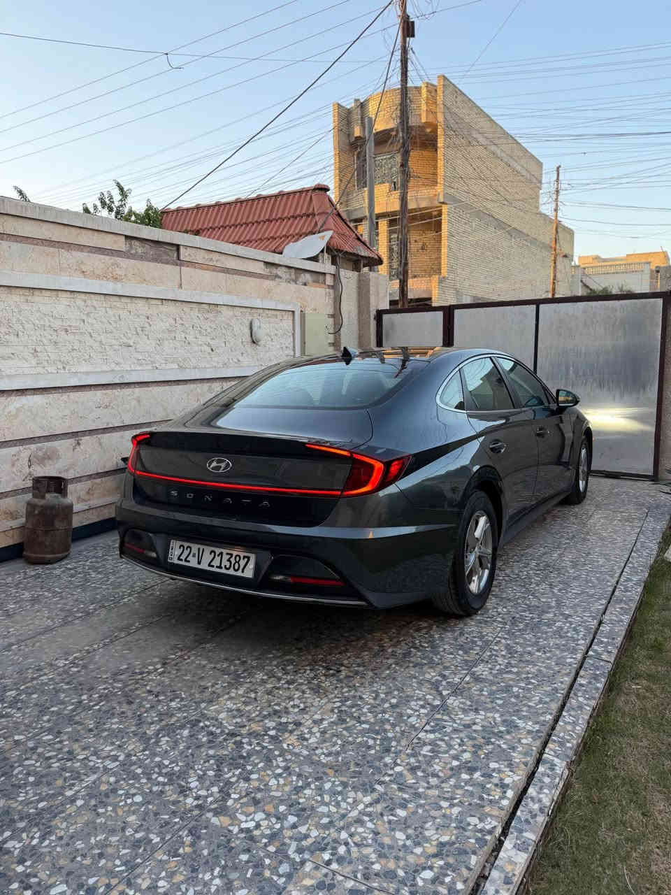 #_للبيع_فقط👇🚘 

_________________________ 
- هونداي سوناتا   Hyundai Sonata  (2023)
- مكينه  2500 GDI
- السعر 172 ويي مجال
فقط بنيد صبغ  دواخل كفاله 

* شاشه  حجم الكبير + كامرا 
* سايد بريك بصمه 
* تحديد مسار + قياده ذاتيه 
* رادار امامي + خلفي + جانبي 
* 5 وضعيات قياده 
* اوتو هولد 
* تحكم  ستيرن 
_________________________       
- مكان السياره بغداد   
- للاستفسار 
- ***********
وارد امريكي 
رقم الشاصي
KMHL24JA6PA253278 بغداد, العراق
