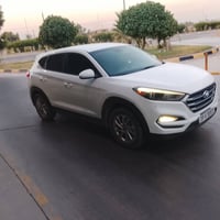 توسان موديل 2018امريكي السعر 80لتواصل07733731755