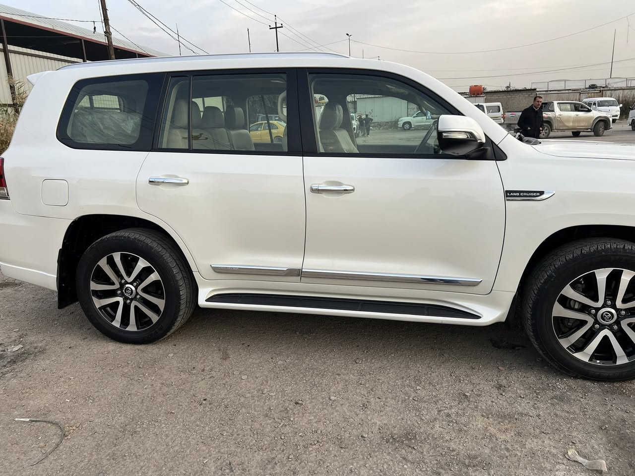 لاندكروز 2018 شركات دبل موس السعر 490 
الاستفسار الرقم ***********
