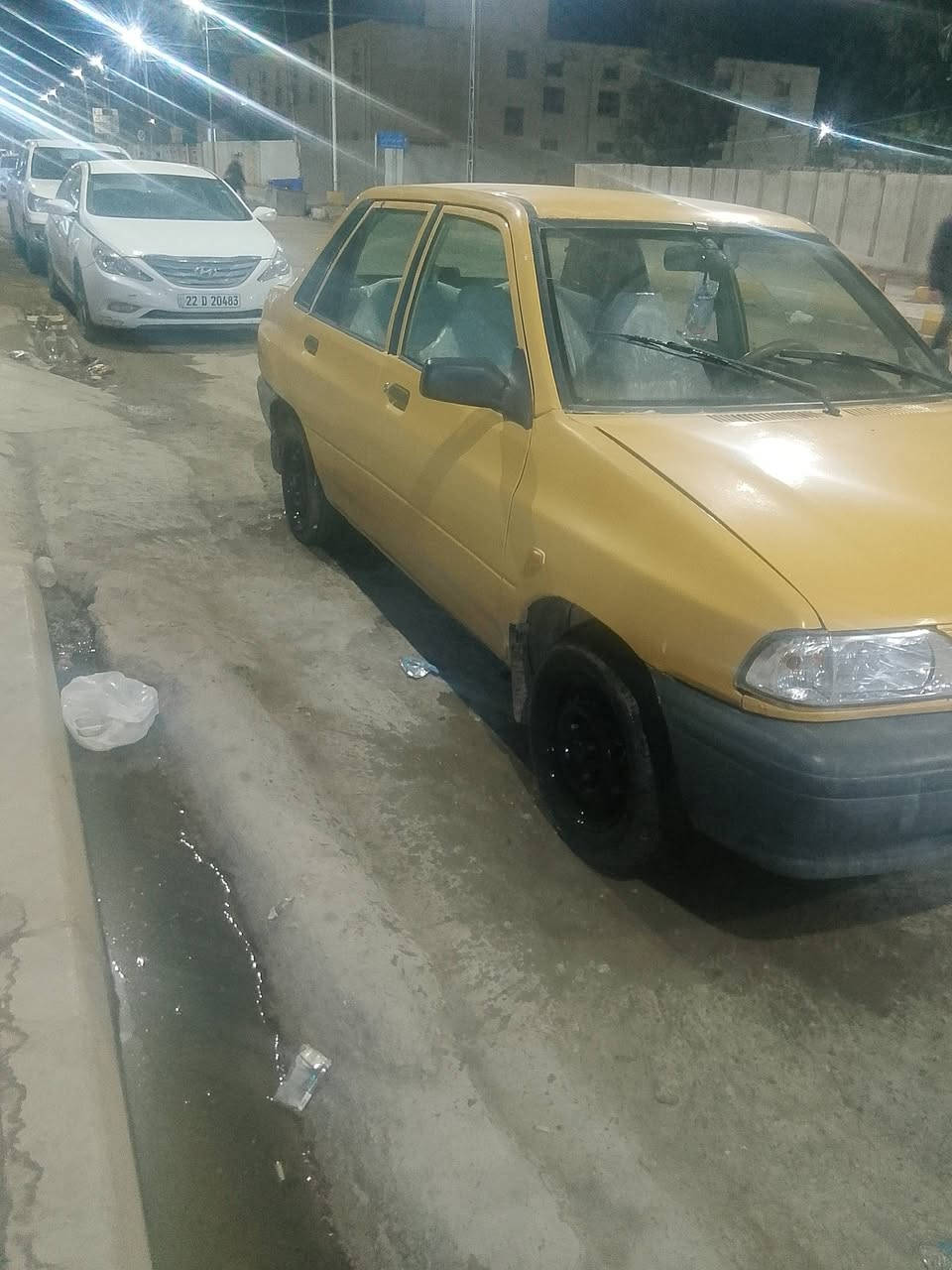 السلام عليكم سايبه مديل 2011 بأسمي كفاله من ضربه حداديه جديده دبلات مشط كلها جاهزه صار يومين شادها المكان الديوانيه قضاء عفك السعر 18 وبيها مجال حق الجيه ورجائن المو شراي لا يخابر الشراي يتصل على رقم ***********
