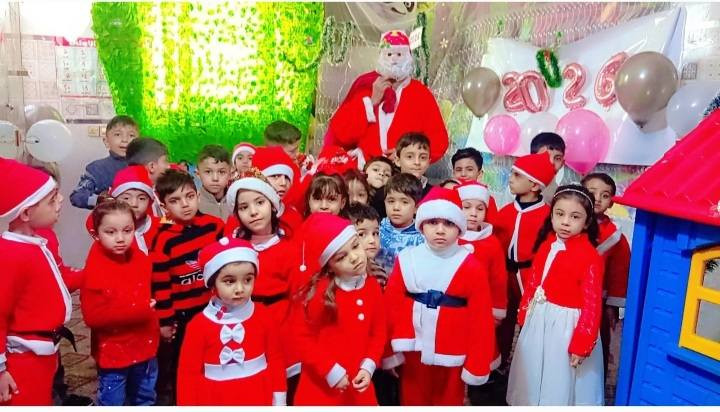 عدنا من جديد بالفصل الثاني أهلا وسهلا بكم أطفالنا الحلوين يارب عام مليئ بالمحبة والنجاح والتوفيق❤ 
تعلن روضة وحضانةميس الورد  النموذجيه عن فتح باب التسجيل الفصل الثاني  للعام الدارسي2026 بأسعار جدا مناسبة  وخصومات تصل الى 50% 
1- الحضانه(نستقبل من عمر 3 اشهر الى 3 سنوات) 🌷🌷
2-التحضيري (نستقبل من عمر 3سنوات الى 4 سنوات 🌷🌷
3- الروضه (نستقبل من عمر 4سنوات الى 5 سنوات 🌷🌷
4- التمهيدي (نستقبل من عمر 5 سنوات الى 6 سنوات 🌷🌷
منهاجنا في الروضه 📖
📖 تعليم القراءه وكتابه الواجبات الصفيه والبيتيه وايضاً اسلامية وانكليزي ورياضيات وعلوم 📖
تعليم الطفل على مسكة القلم الصحيحه ✍️
التدريب على تأخر النطق من خلال جلسات فرديه 🗣
🌷علاج حالات طيف التوحد 🌷
فرط الحركه وتعديل السلوك 
تصوير جميع المناسبات والحفلات التخرج واعيد الميلاد والسفرات الترفيهيه🌷تفتح الروضه الساعه ⏰(السابعه صباحاً) ولغاية ⏰(الساعه السادسه مساءً) بنظام الشفت الصباحي والمسائي🌷
علماً ان الدوام يكون على مدار السنه ماعدا (الجمعه والسبت ) والعطل الرسميه 
🥀تتوفر خطوط نقل حديثه ومكيفه تصل الى الجميع🥀
❤البنايه مجهزه بكامرات مراقبه 
مكان خاص للتغذيه الاطفال بالمشاركه الجماعيه 🫂
يكون نظام الدفع (قسط شهري) وخصم خاص للعوائل الشهداء والايتام والاخوه

العنوان (الدوره حي دجله شارع تشرين قرب قاعه الچم للحديد مقابيل (ماركت التوت) 
###الاستفسار 
*********** اتصال فقط 
***********اتصال واتساب 
https://www.facebook.com/profile.php?id=61550108040637&mibextid=ZbWKwL
