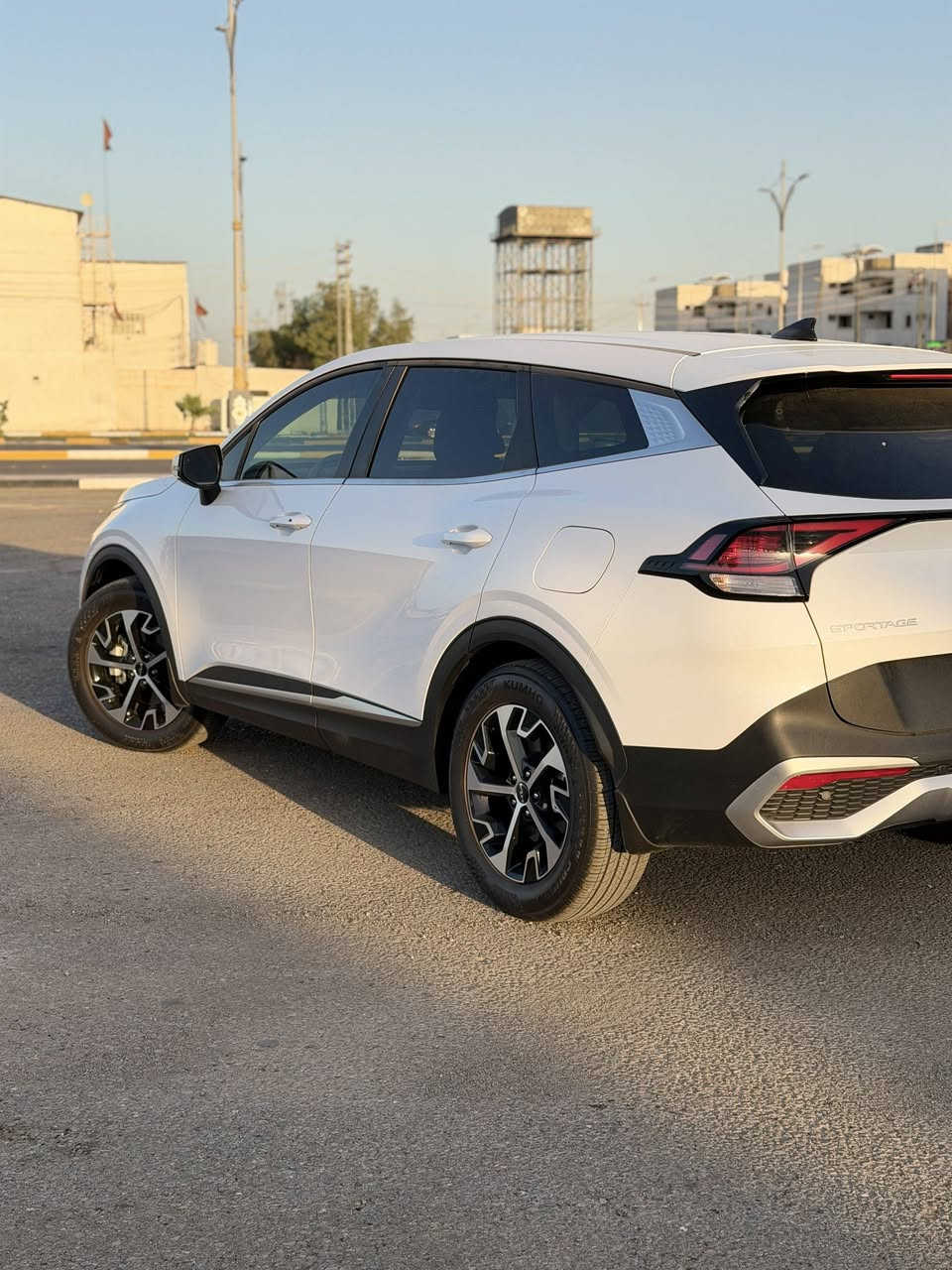 🟢🚘 سبورتج 2025 وارد أمريكي 🇺🇸🔥

حادثها خفيف مثل موضح بالصور وبدون ايرباك 👌

✨ المواصفات:
✅ فوول عدا الفتحة
✅ كشن جلد
✅ تدفئة كشن
✅ دخول ذكي + تشغيل عن بعد
✅ رادار أمامي وجانبي
✅ كروز + مثبت سرعة
✅ تحكم ستيرن جهتين
✅ سايد بريك بصمة
✅ Drive Mode – 3 أنظمة قيادة
✅ بصمة تشغيل عدد 2
✅ Auto Hold
✅ نظام نزول منحدرات
✅ محرك 2500 تنفس طبيعي
✅ تبريد مناخين للسائق والراكب
✅ شاحن لاسلكي + شاحن بالكشن

📍 كربلاء – الانتفاضة الثانية

 بدون رقم / دخول جديد

📞 للاستفسار: ***********
