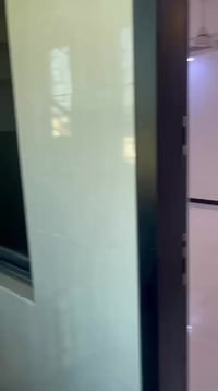 شقة طابق ثاني في الدورة شارع الواحة 500  للاستفسار 07853916182