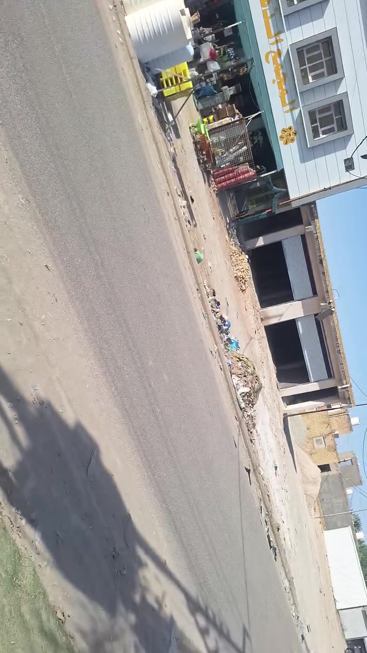 بيت للبيع نزله الئه ابو فياض مقابيل مجمع السكني قريب ع مدرسه الطرابلس البيت قاطين
مساحه البيت 300 وبيه وصل تطويب.
السعر 125 قابل لتفاوض
الرقم ***********
