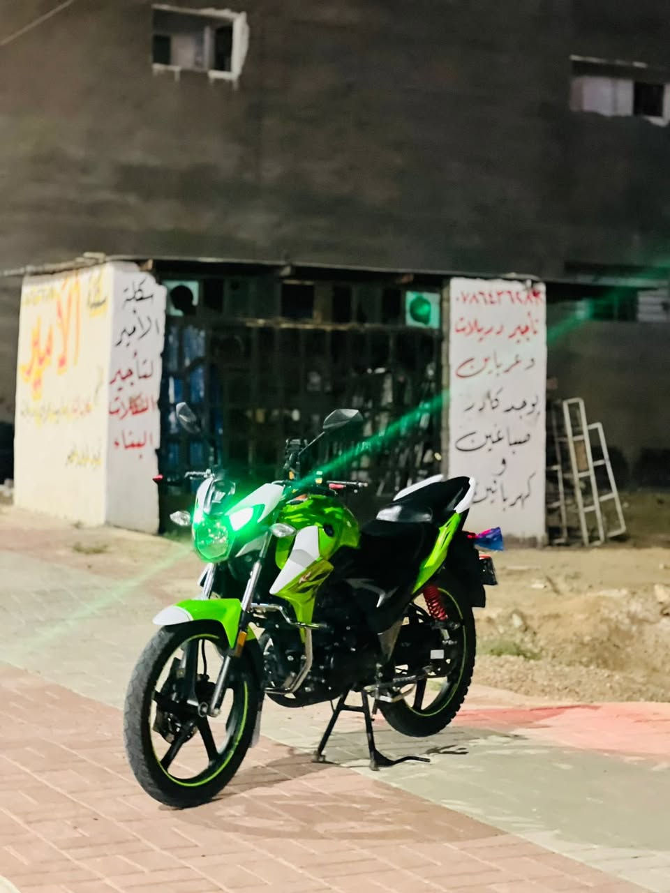 السلام عليكم
هاوجي موديل20 مشدود ب22
نضافه كدامكم مسجل لوحات اجنبي
جيب 10 فيترجيه وتعال افحص 
لسعر والاستفسار/***********
