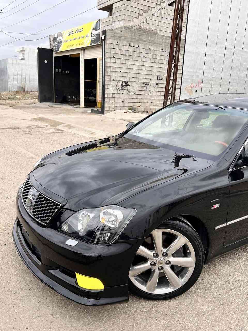 CROWN 184
ساخ ساخ
یەک پەڵەی بۆیاخە 
مەکینەی ١٨٤ بێدوکەڵ
٣ دوگمەی فول
سڵایت 
جڵد 
هیتەر
ئاوێنە ئیشارەت
سوکان حەیزەران
کامێرای پێشەوە و خەزن خوێندنەوەی سورعەت
ساڵەنسا تۆمس
ویلی ئیستیل
تەبرید خەزن سفر نابێتەوە
لایتی کراوە بە ناو ڕەش
کامل گڵۆپەکانی ناوی کراوە بە سپی
مەجموعە سوکان لێکزسە زۆر نەرمە
کامل سپۆڕتی بۆ بەسراوە تۆمس و باڵی سەر جام
ساڵەنسای بیلاد تۆمس زۆر تایبەت
هەر ٥ بەسمەکەی ئیش ئەکات
سەیارەکە ناوی و دەرەوەی لۆکە 
کوشنی نەک دڕاوی نوکتەشی نیە
کامل کونی گەرمی گیراوە 
ڕۆنی تازە مۆتۆسێڵی تێکراوە
لە دەعامی بۆ دەعامی بەشەرت ناو و دەرەوەی لۆکە 
ژ.م *********** - ***********
