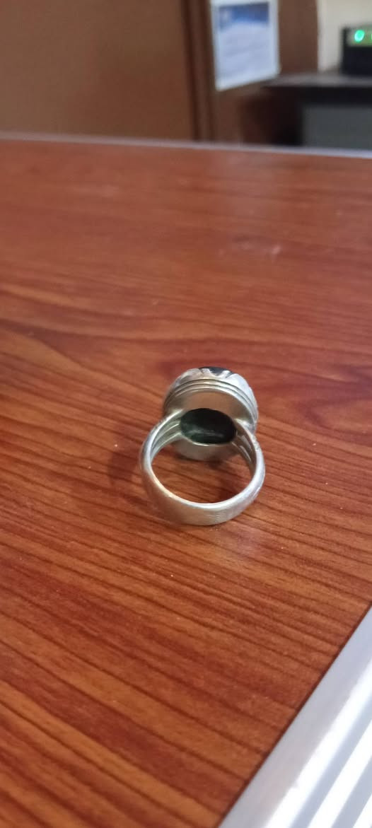 سلام عليكم محبس صياغه قديمه تقيل سعر 275


**إذا كنت صاحب هذا الإعلان وتريد حذفه لأي سبب، رجاءا أرسل رسالة إلى الدعم الفني**