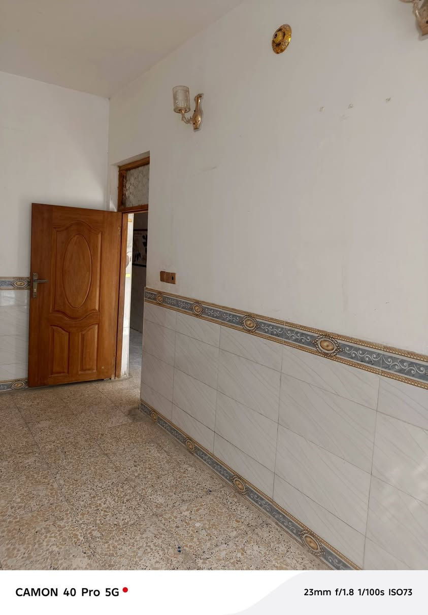 حي نيسان للإيجار ١٠٠ متر طابقين
***********
بيت للإيجار شريط حي نيسان قرب سيطرة الشياب ١٠٠ متر طابقين ٣ غرف  أو استقبال ومطبخ وصالتين أو حمام عدد ٣ سعر الإيجار ٣٧٥ قفل
