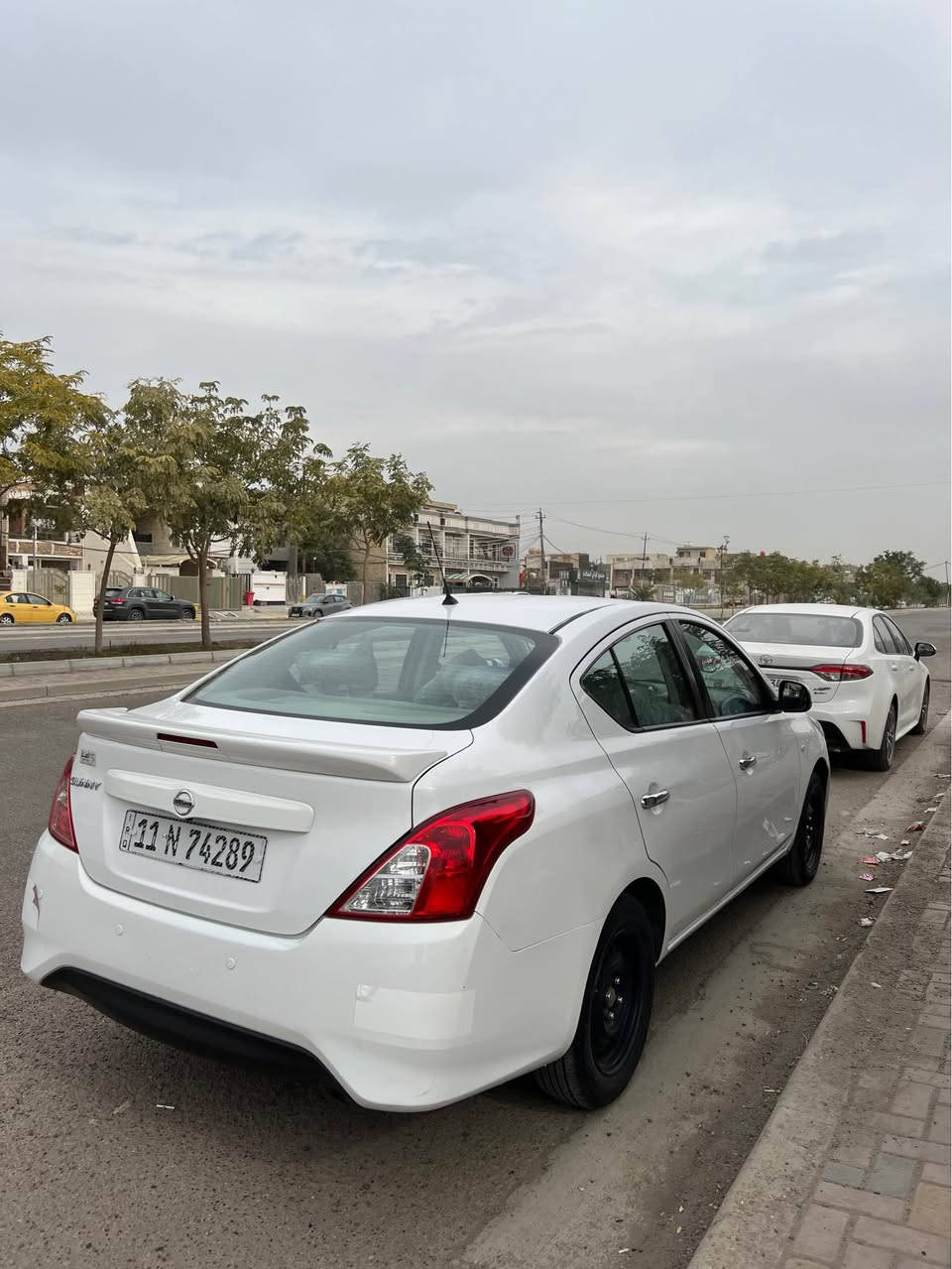 سني هندي خليجي للبيع او مراوس موديل 2021 
مكفوله عدا بارد بسيط 

سونار بالمنشور

______رقم بغداد بغداد___
هزه جديده 
مكفوله من الصبغ ما عدا بارد بسيط 
سياره نضيفه تاخذها مذب لو ربع عليها 
بليته زركة 
تحكم ستيرن 
شاشة اندرويد 
تخم تاير جديد  و دسكات جدد 
باتري جديد 
تبريد تدفئة بلادي 
مكينه وكير مكفولات 

ماشيه 88 الف قابل للزياده  

مكاني بغداد حي الجهاد 
***********  علي 

السعر 118 ورقه .. 11,800 دولار بغداد, العراق
