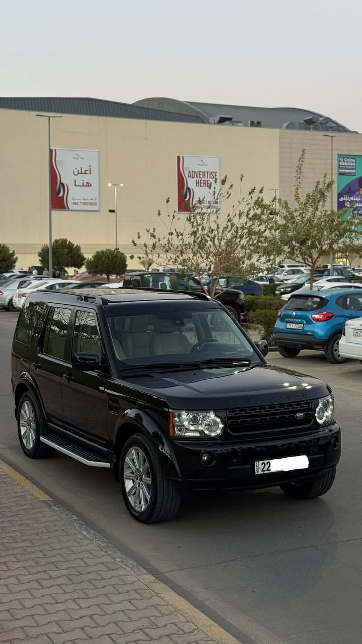 🚘 لاند روفر سبورت 2011
وارد خليجي – سفرة شركة سردار – زِمان دولي – بصمتين موجود
 
سيارة نظيفة جداً، استخدام راقٍ، تجمع بين الفخامة البريطانية والأداء القوي، جاهزة للفحص والاستخدام بدون أي مصاريف.
🔹 المواصفات:
▪️ سنة الصنع: 2011
▪️ اللون: أسود
▪️ بدون صبغ – هيكل أصلي
▪️ أوتوماتيك والمحرك بكفالة عامة – ضمان كامل
▪️ دفع رباعي 4×4 دبل أكسل
▪️ محرك 8 سلندر بنزين مرغوب (بدون سوبر وبدون تيربو)
▪️ داخلية جلد أبيض
▪️ ثلاجة
▪️ شاشة وسطية + نظام ملاحة GPS
▪️ 5 كاميرات
▪️ نظام صوت Harman Kardon
▪️ سقف بانوراما زجاج مع 3 سلايد
▪️ أنظمة أمان متكاملة (ABS – Airbags – Traction & Stability)
·  📍 رقم شمالي أربيل
·  🪑 الجوبلسات شغّالة بالكامل
·  ❄️ التبريد ثلج
فتح الأبواب بالبصمة (5 بصمات مفعّلة)
▪️ إطارات جديدة
▪️ الحالة العامة: ناعمة جداً – لا تشكو من أي خلل فني
💰 السعر: 145
📍 الموقع: السليمانية
📞 للتواصل:
***********
***********
