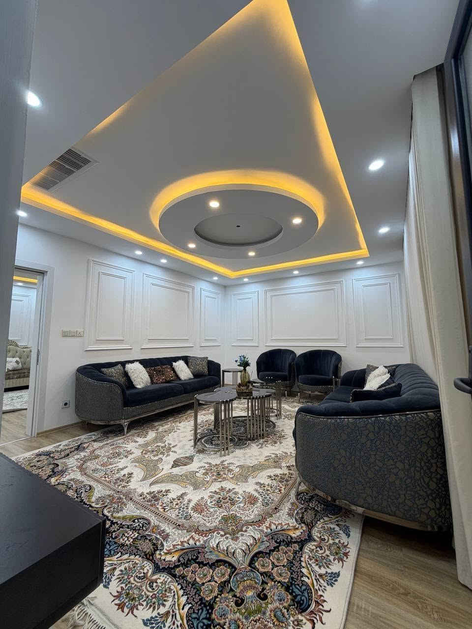 بيت للبيع في مجمع لاوان سيتي

📐 المساحة: 200م
🛏️ 4 غرف نوم
🏗️ بناء مهندس وكواليتي عالي
✨ خريطة موزعة بشكل مميز واستغلال مثالي للمساحات
☀️ واجهة قبلة
🚗 فرع هادئ وموقع جميل

بيت يجمع بين الأناقة، الجودة، وراحة السكن

رقم الاتصال او واتساب
***********
***********
