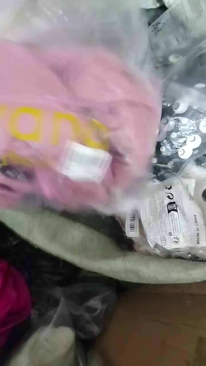 القطع على الفين و٣ بشرط اللي ياخذهم كلهم او نصهم اكو توصيل


**إذا كنت صاحب هذا الإعلان وتريد حذفه لأي سبب، رجاءا أرسل رسالة إلى الدعم الفني**