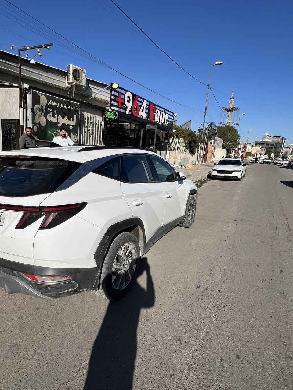 سلام عليكم
للبيع او المراوس 
توكسان ٢٠٢٤ خليجية 
كفالة من كل شي عدا بارد بالصندوك 
مواصفات التوسان الخليجي معروفة 
حساس امامي مع رادار 
حساس خلفي مع رادار توقف ذاتي 
كشن السايق والراكب كهرباء 
قطعتين تبريد 
تشغيل عن بعد 
مري كهرباء 
شحن وايرلس  
وبعد بيها مواصفات 
السعر 212 وبيها مجال معقول للبيع 
بغداد العامرية 
***********
