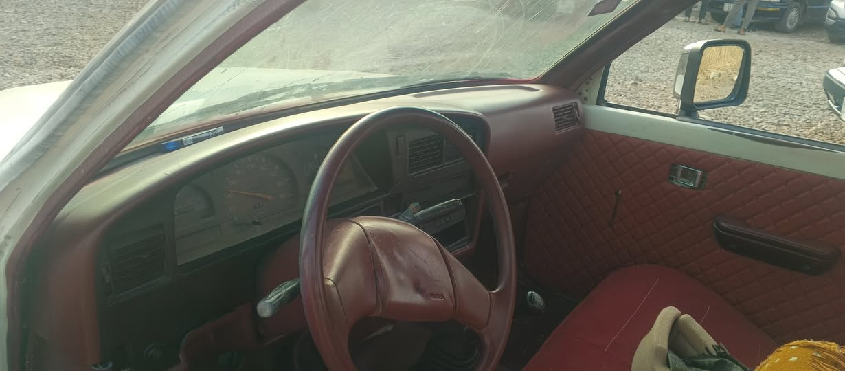 سلام عليكم سياره بيكم موديل 97كير مكينه جديد 3واي تخم تاير وكهربائيات جاهزه للاخير  ما بيها نقص ابد مصبوغة عام بدون اي حادث معمره تعمير درجه اولى جاهزه للاخير ما بيها نقص مكان السياره واسط الزبيديه اتصل ***********
