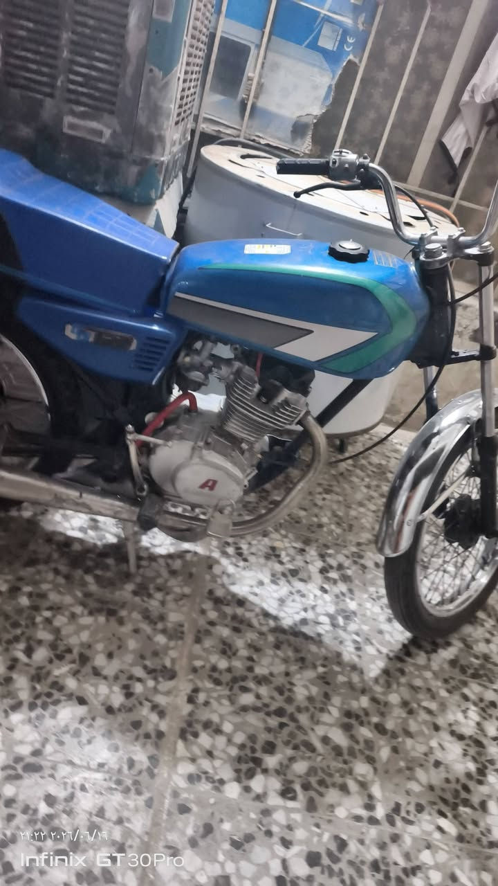 السلام عليكم
دراجه نامه حربي للبيع 
محرك رابيدو الاخوين 125 cc 
عنواني بابل حله مركز 
فصلته فول الدراجه ما بيه اي نقص تجي اشغل وتطلع الدراجه كلك وين متريد اكاتبك
سعره 425 قفل قفل 🔐🔐🔐 رحمه الربك مو شراي لا اتعبني 
الشراي يتفضل ماسنجر واني ابخدمت الشراي


**إذا كنت صاحب هذا الإعلان وتريد حذفه لأي سبب، رجاءا أرسل رسالة إلى الدعم الفني**