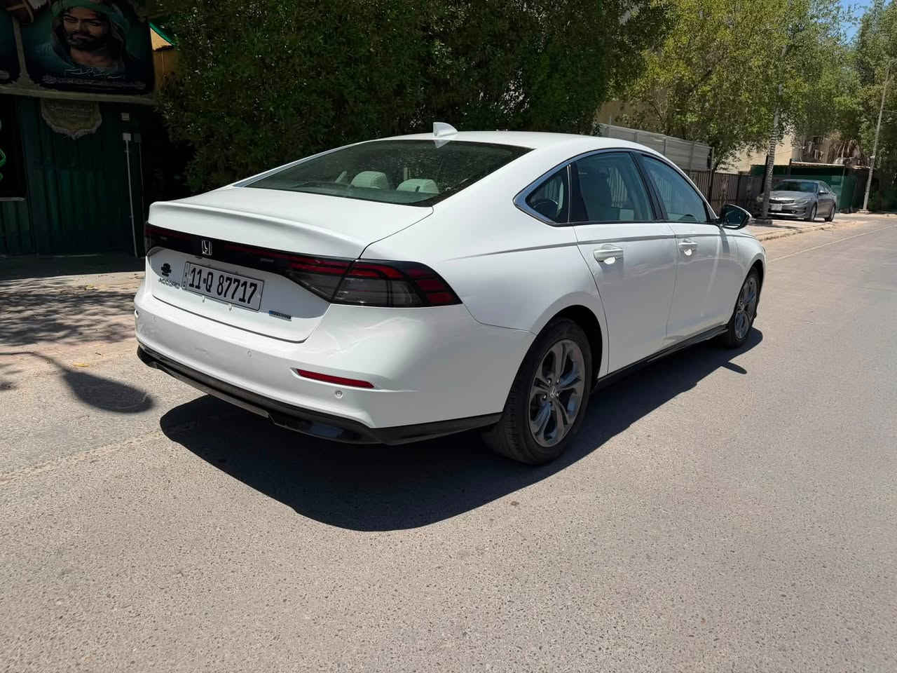 هوندا اكورد هايبرد 2023 EXL
حادث سطحي جاملغ وبنيد
رادار  امامي
قيادة ذاتية
رادار جانبي
كشنات كهرباء + تدفئة
تحكمات استيرن
حساس امامي خلفي
فتحة سقف
السيارة حادث سطحي التبديل فقط جاملغ وبنيد اصلي وكالة فافون
كاملة السيارة بدون اي نواقص
السعر 18000
التواصل 
***********

