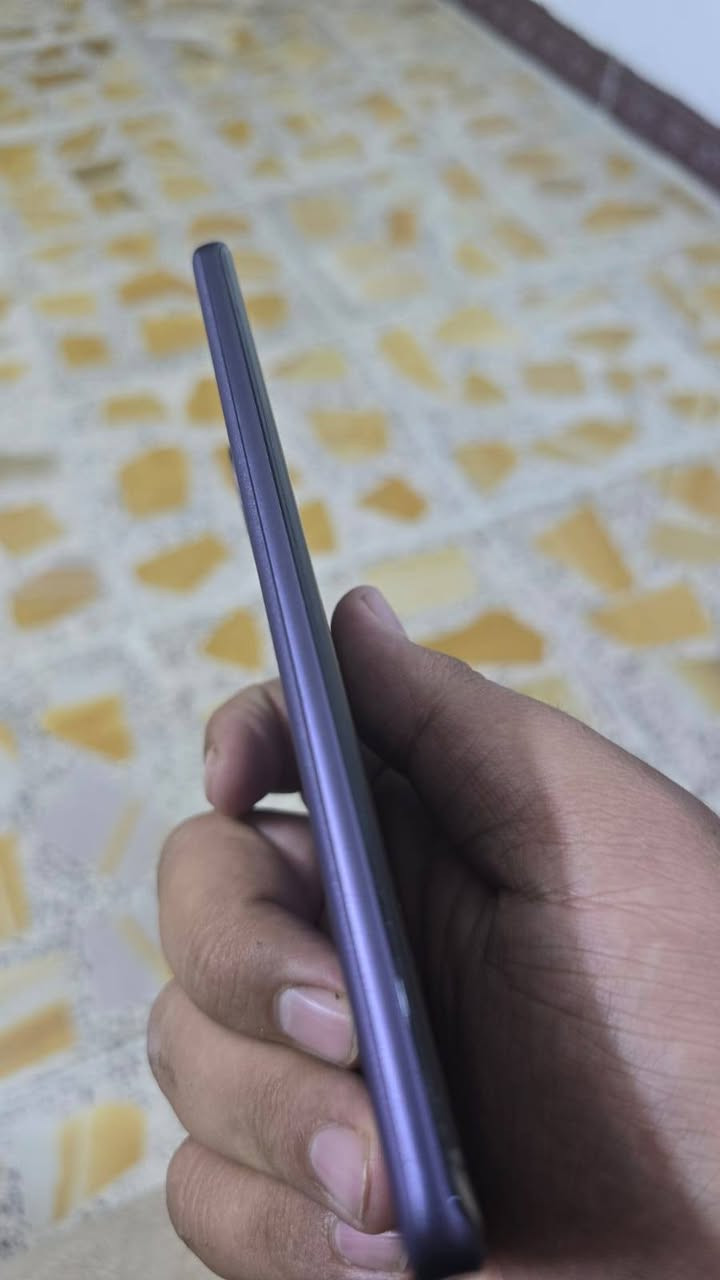 Vivo v40
للبيع او مراوس سعره 350
الجهاز بنظافه 1000000 بال 100 
ذاكره 128 رام 8 + 8
دبل خط
نسخة عالميه 
كاميرات حالها حال  كاميراتVivo x100 pro
نسخة عالميه  مكفول من كلشي 
معالج sn 7 s gen 3
ببجي وبقيه ل العاب 120 فريم
مكاني بغداد حي البساتين


**إذا كنت صاحب هذا الإعلان وتريد حذفه لأي سبب، رجاءا أرسل رسالة إلى الدعم الفني**