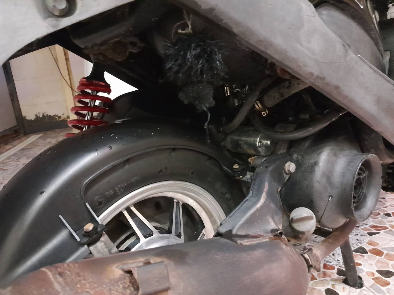 سلام عليكم 
دراجه ماكس عدله للبيع نضيفه مامفتوحه وكله ع وضع البلاد دراجه ما ناقصه ابد وصوته ماينسمع مكينته حلوه وناعمه موديل ٢٠٠٦ بيه وياله نجمه وتايرات جيلاتين ودبل مزود الخلفي للجماليه وباقي تفاصيل تجي وشوف بعينك العنوان الديوانية حي الزيتون


**إذا كنت صاحب هذا الإعلان وتريد حذفه لأي سبب، رجاءا أرسل رسالة إلى الدعم الفني**