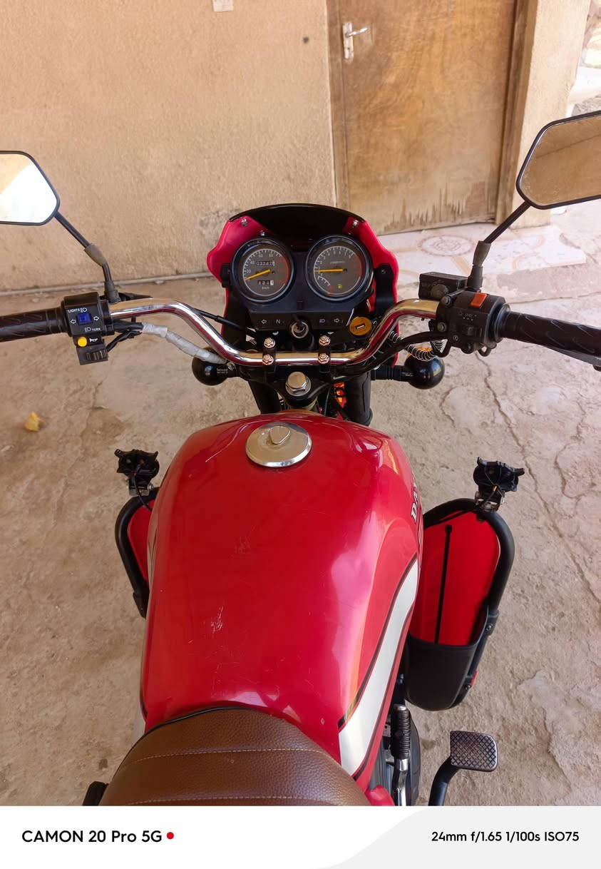 السلام عليكم
دايون نفخ موديل 22
لون احمر
اوراق اصولي 
دراجه كلشي بيها شغال شلعه ومعدل
نكرة سلف مابيه نقوصات مال جناي 
انضف من صورة بعد 
سعرها 1300
الاستفسار 
***********
او خاص
