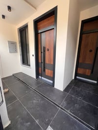 بيت طابو صرف  100 متر للبيع واجهة 5 مدخلين يحتوي على 4 غرف نوم و3 حمام...