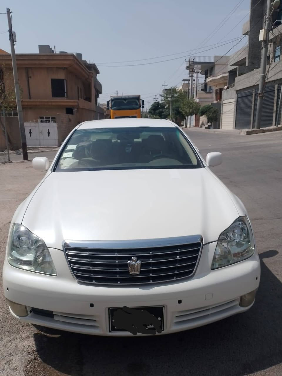 TOYOTA CROWN شاینە 
GRS180 گێڕ و مەکینە بچوک
2004
دوو دووگمە
تەقەو ڕەقە بە شەرت
برێک و شتی هەمووی بەسراوە
تەبرید و ساردوو گەرم بە شەرت
***********  *********** سعری46$ مەجالێکی برایانە

