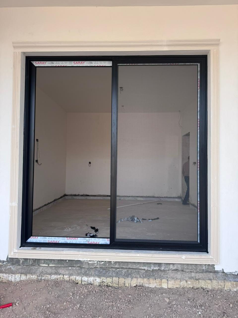 شركة البراء 

انجاز بيت الدكتور عثمان في مدينة الفلوجة
 شبابيك سلايت مقطع 9.5 سراي تركي
وشبابيك S55 سراي تركي

نقدم لك أرقى خدمات ( الألمنيوم والحديد ) بجودة استثنائية وتصاميم تناسب جميع الاحتياجات السكنية والتجارية. نجمع بين المتانة، الأمان، والأناقة العصرية لنضمن لك حلولاً متكاملة تلبي كل تطلعاتك.

🔹 تجهيز منزل كامل بأحدث أعمال الألمنيوم والحديد وال .PVC

🔹 شبابيك، أبواب، محجرات، ومطابخ مخصصة.
🔹 مواد ذات مناشئ عالمية.
🔹 تنفيذ سريع بأعلى مستويات الدقة.
🔹 خامات من ارقى الانواع وضمان على جميع الأعمال.
🔹 شبابيك ألمنيوم سراي التركي بأحدث المواصفات، مقاومة للعوامل الجوية، مع عزل حراري وصوتي مثالي.
🔹 أبواب رئيسية وداخلية بأشكال عصرية توفر الأمان والفخامة لمنزلك.
🔹 محجرات سلالم وبلكونات بأحدث التصاميم، تجمع بين الأناقة والجودة.
🔹 مطابخ ألمنيوم و( HDF ) مخصصة بتصميم حديث يناسب جميع المساحات والأنماط العصرية.
🔹 واجهات زجاجية (Curtain Wall) تضفي لمسة معمارية متميزة للمباني الحديثة.
🔹 زجاج مسكرت وعاكس يمنح الخصوصية مع تصميم أنيق وعصري.

📍العنوان / الرمادي -شارع المحكمة -قرب مجسر الزيوت.

للاتصال&واتساب
***********
***********
***********

#اقساط بسعر النقد  ⛳️

💬 تواصل معنا الآن وابدأ رحلتك نحو تصميم عصري بأعلى معايير الجودة! 🚀
