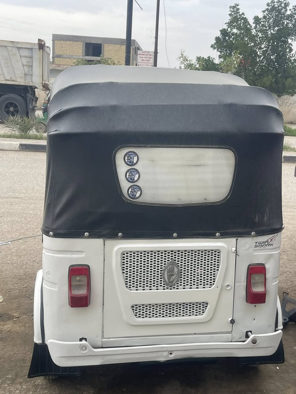 تكتك لبيع موديل 21ذي قار نكليزي بيها طخات بصيطه مكاني رفاعي سعر 6و400وبيها مجال بسيط***********
