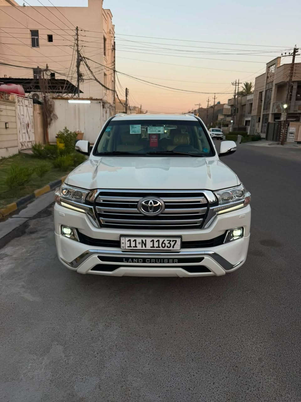 محرك 4000 V6
رقم بغداد بسمي تحويل تريد ثاني يوم  
السياره مكفوله من الصبغ وشخط 
فول مواصفات 1/1
بصمه تشغيل
خمس بصمات أبواب
أشارت ترحيب
مري شفط
فتحه سلايت
كشنات جلد اصلي
كشنات ثنين ثلاث حركات
جام تصعيد تنزيل عل ريمونت
دبل ماوس
8 ايرباك
3قطع تبريد
اشاره لكزز
ثلاجه
مطفايه
مري قلاب
حساس أمامي
حساس خلفي
وباقي مواصفات الساز المعروفه
السياره جديده بمعنى الكلمه احلى من الصور

السعر 437 يعني 4 شدات 37$ ورقه
 
للإستفسار اتصل ***********📞

مكان بغداد السيديه 📍
