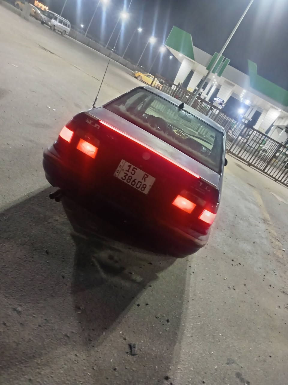 لمنس موديل 1994 رقم انبار  انكليزي الجديد السياره بلاديه بس بيهه شويه خياسات للبيع سعر 20 وبيها مجال *********** مكان السياره بغداد  ابوغريب
