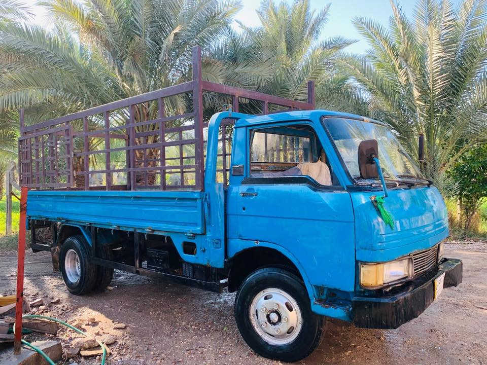 الحلال للبيع سعر  ٣٧ ورقه بيع مستعجل السياره ١٩٩٣ موديل ورقمه بصره اصولي مكاني بابل - ناحية النيل  رقم تلفوني ***********
