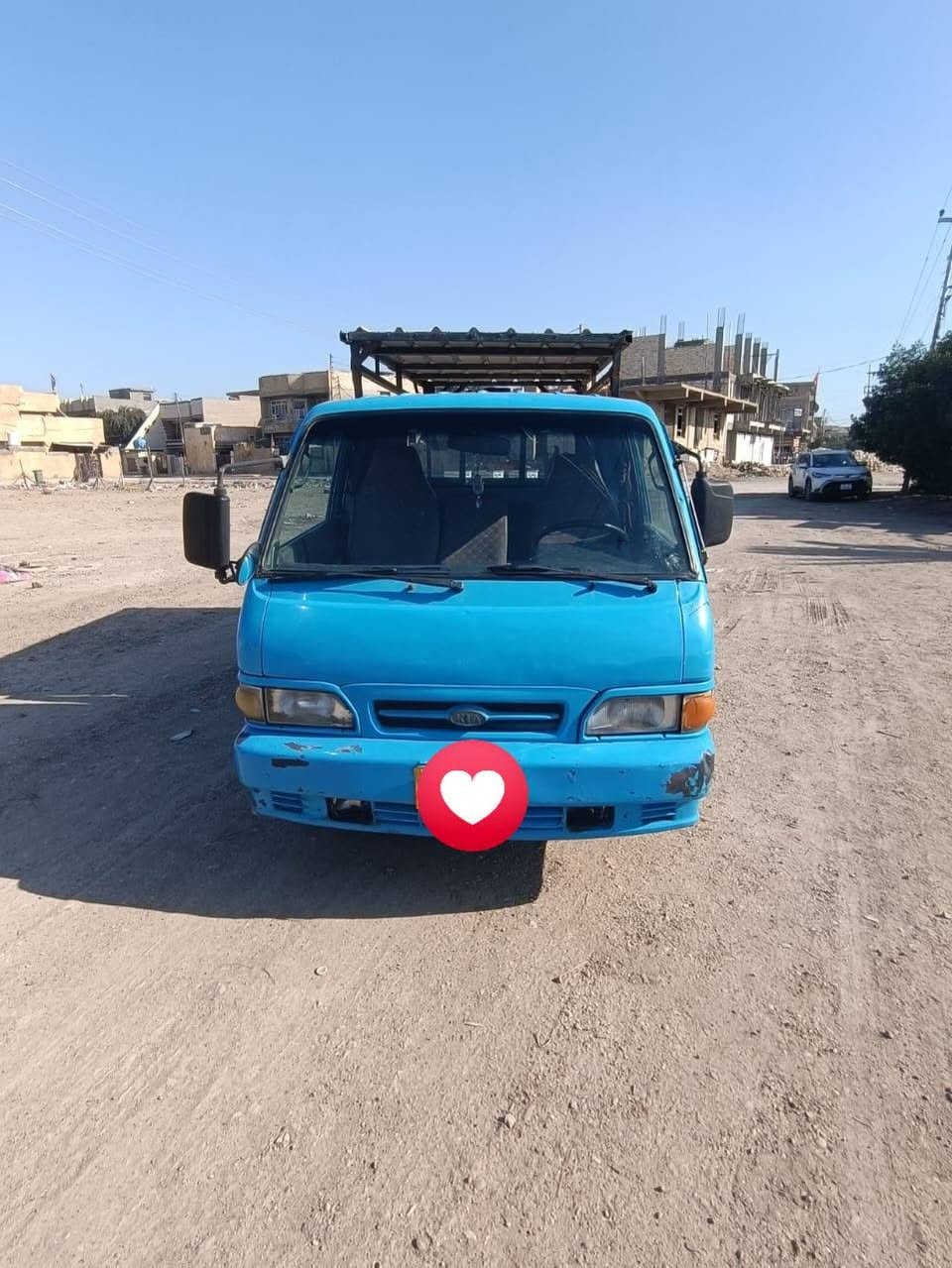 كيه بنكو حمل موديل 1996 سبعة جنگال رقم وسنوية جديد انكليزي مابيها قطرة صبغ  وتخم تايرات جديد سعر 60 وبي مجال بسيط عنوان بغداد محمودية ورقم الهاتف *********** ولياخذها ايشوف كل الخير سيارة خير من الله
