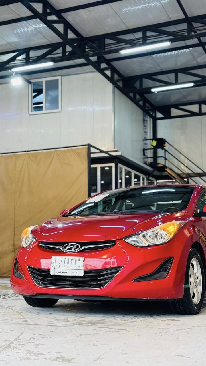 السلام عليكم النترا 2015 وراد امريكي ماشية 35 جديدة واستخدام كلش نظيف جاهزة وكاملة حادثهة باب الصدر والباب الخلف مبدلات ومصبوغات وشوية بالجاملغ الخلفي صبغ السيارة محرك 2000 مواصفات اعتيادية وضعيات قيادة جام كهرباء تحكمات ويل كب كير اوتو والباقي معروف السعر 105 وبيهة مجال للاستفسار الاتصال مكان السيارة بغداد 
***********
***********
