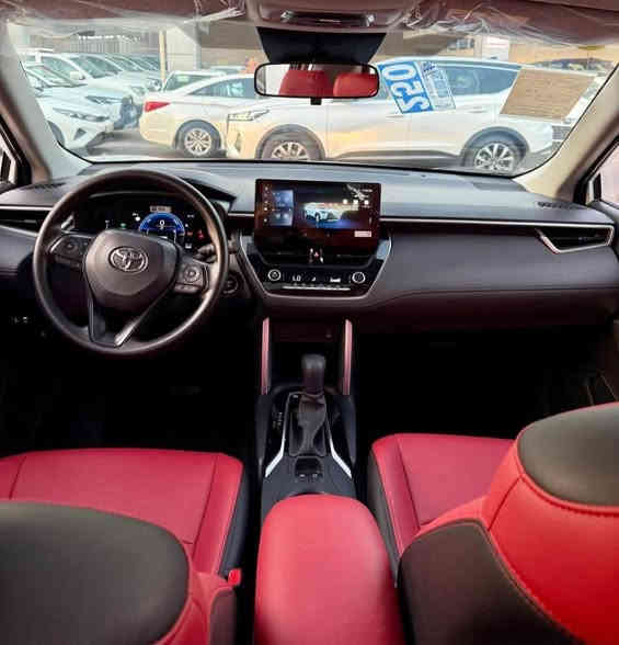 تويوتا كروس  HEV 2025 هايبرد
    ♻️ ياباني تجميع الصين ♻️
 
  سعة المحرك 2,000L هجين

  تحكم مقعد كهربائي للسائق
  حمالات في السقف 
   مقاعد جلد احمر 
  فتحة سقف سلايد
  رادار امامي + تحديد مسار + مانع تصادم
   كاميرا خلفيه

     السعر 26.000 مليون

#ريتاج_لتجارة_السيارات
عنوان الشركة📍.. بغداد - معارض البياع - الشارع الرئيسي

اوقات الدوام جميع ايام الاسبوع 
من الـ 10 صباحاً الى الـ 9:30 مساءً

للاستفسار يرجى الاتصال على الارقام الاتية 📱:
 
***********📲
***********📲
