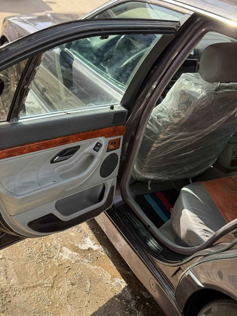 للبيع تفاصيل ***********
