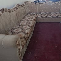 ديوان • ١٠ نفرات • للبيع