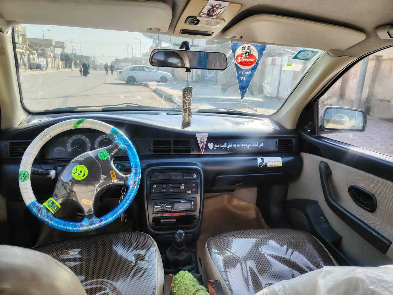 سلام عليكم سمند للبيع رقم وسنويه نكليزي واسط الشراي يتصل ***********
