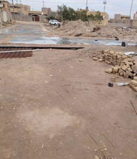 نص قطعة 125 • حي العباس شارع مصبوب • كافة الخدمات